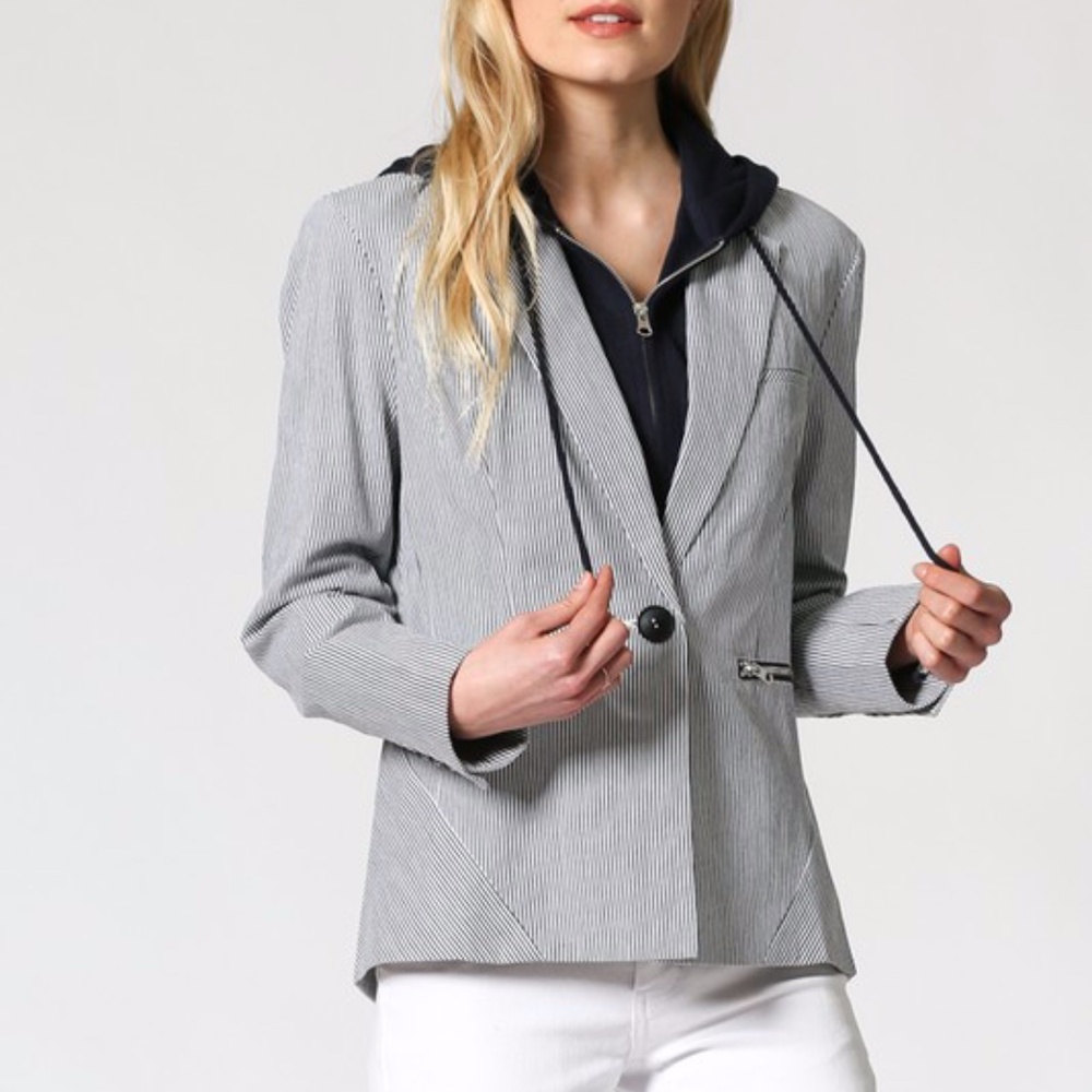 Fate blazer with zip out hoodie